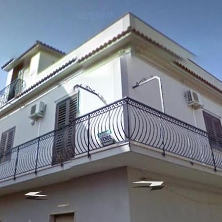 阿沃拉Casa Vacanza I Due Mori别墅 外观 照片